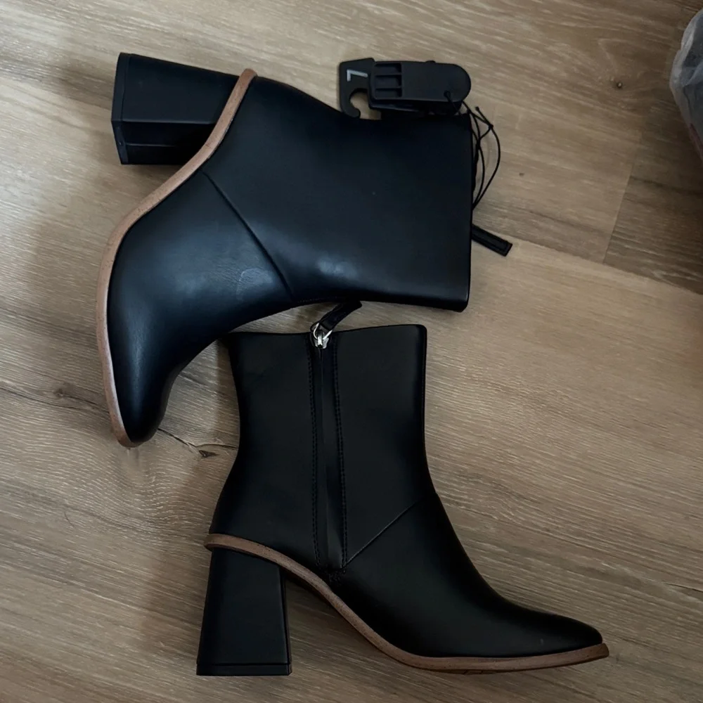 Time and Tru Black Ankle Booties